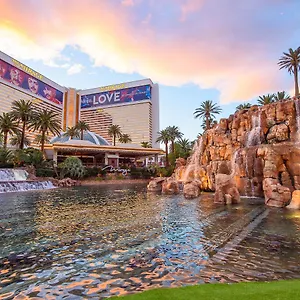 Resort The Mirage ****