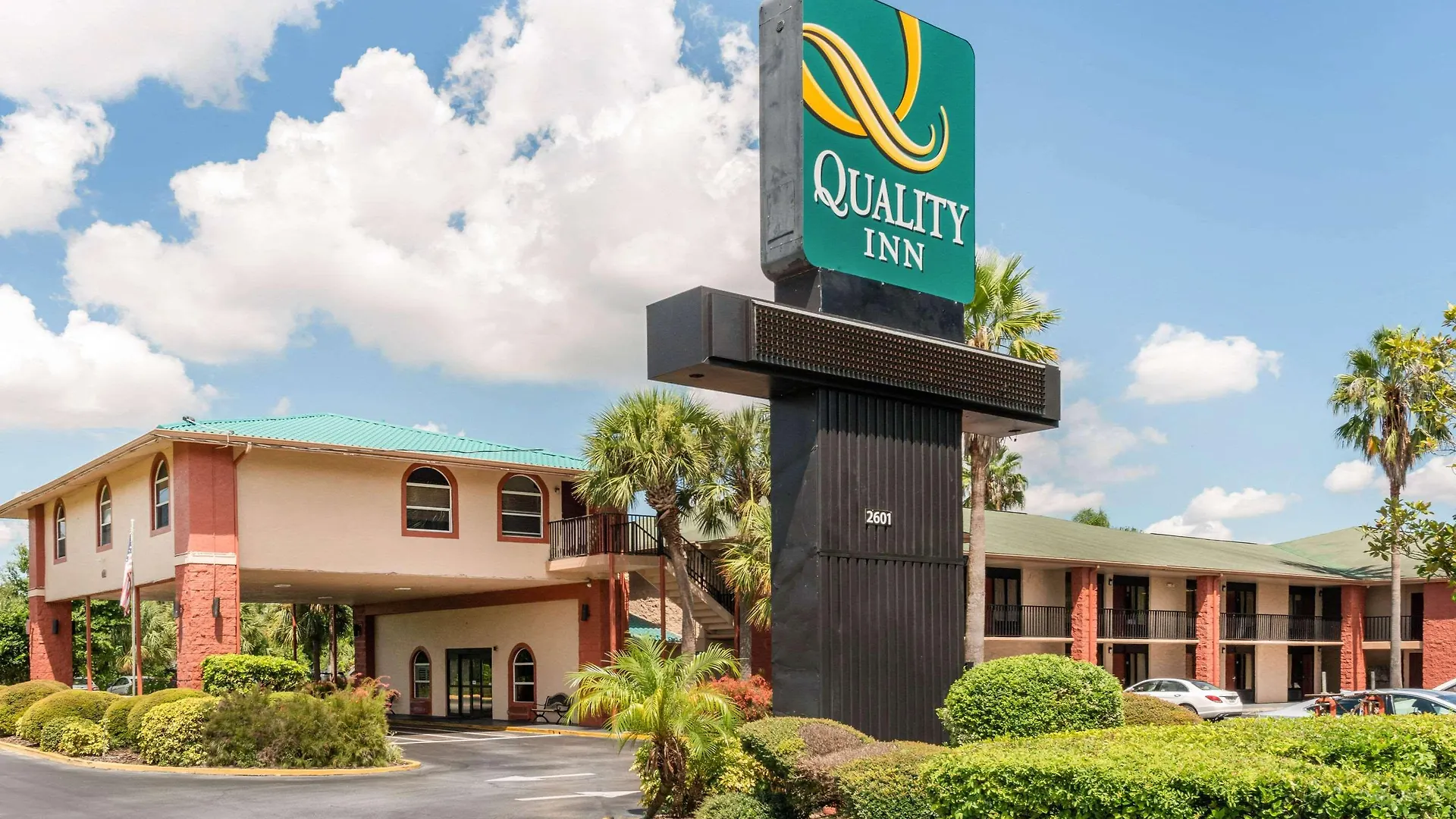 Quality Inn & Suites Orlando Airport