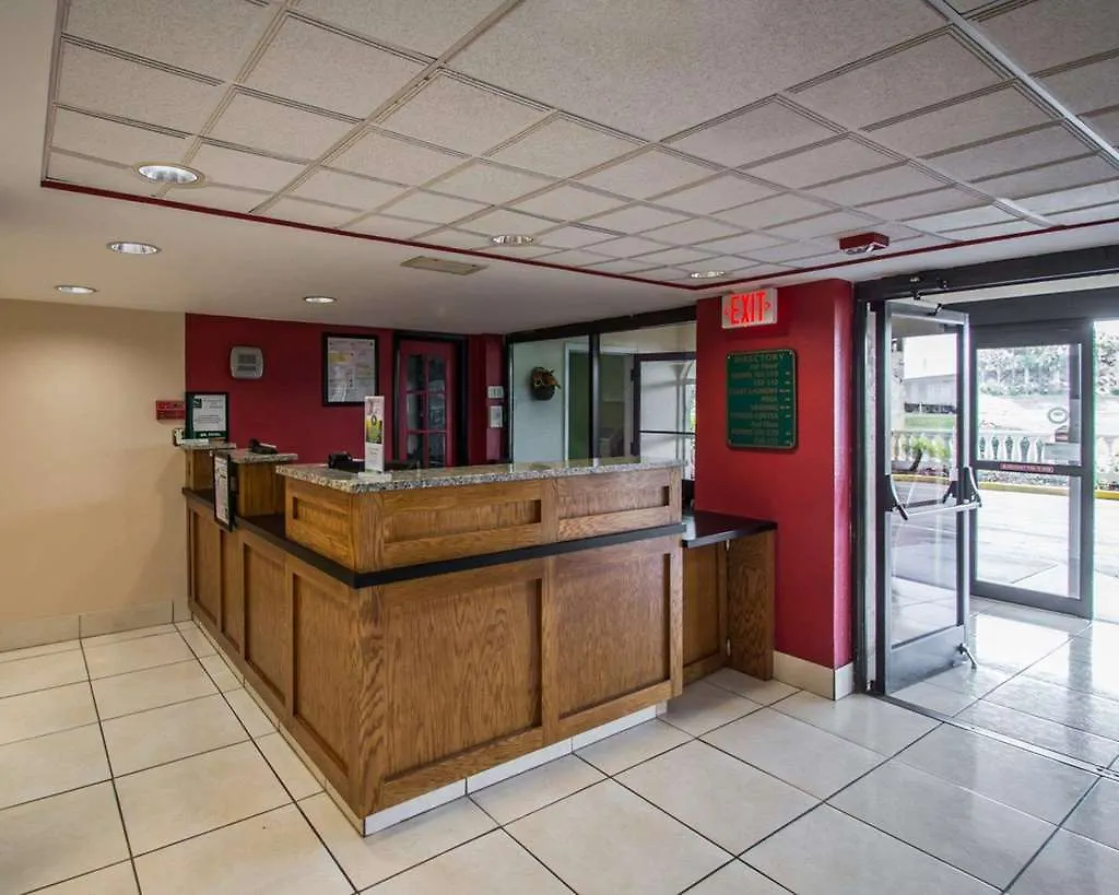 Hotel Quality Inn & Suites Orlando Airport