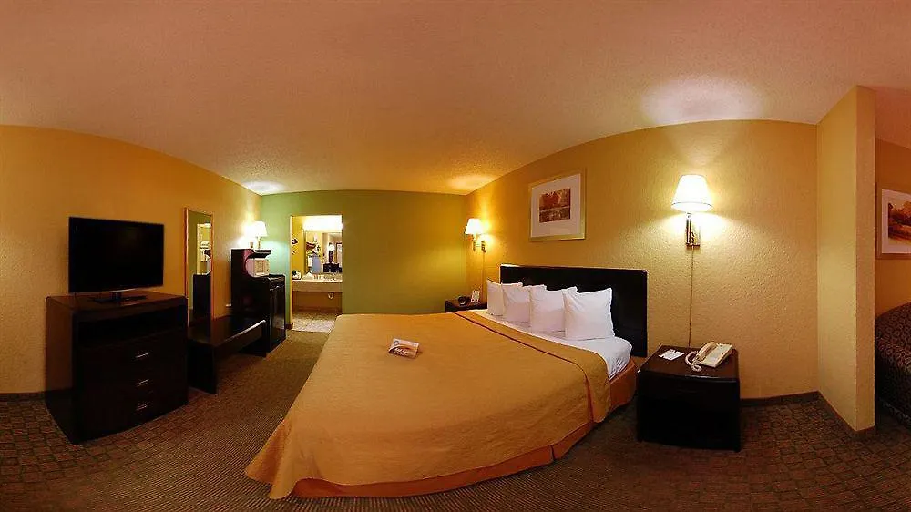 Quality Inn & Suites Orlando Airport